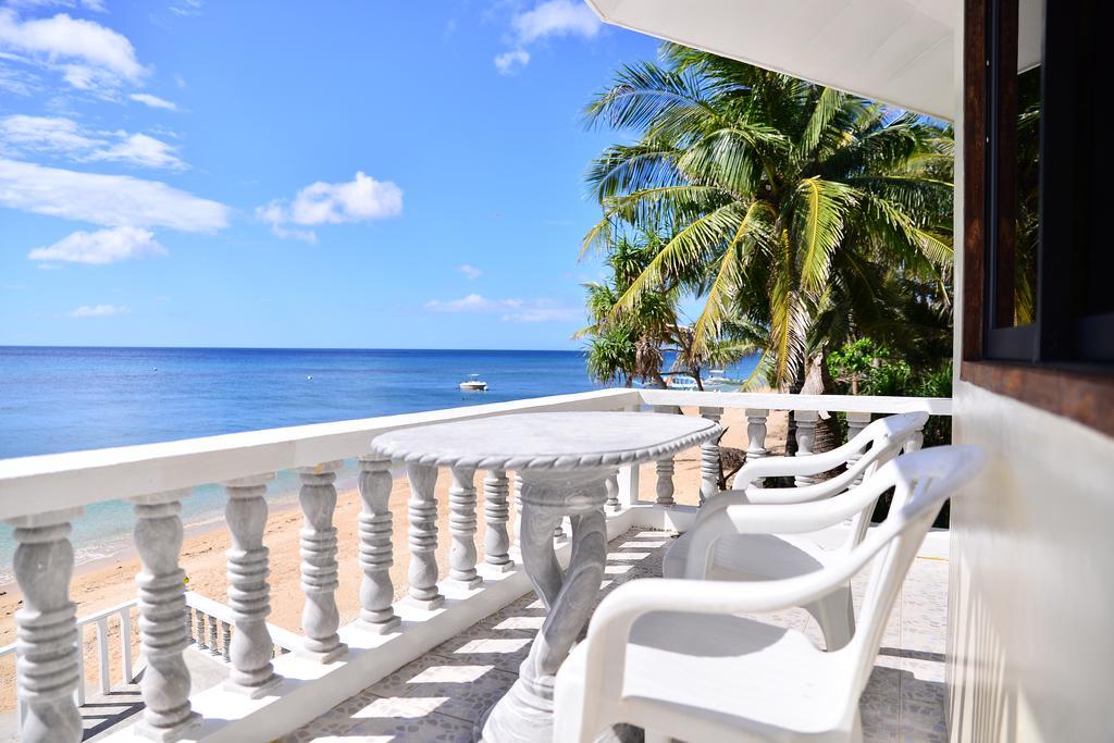 Lanas Beach Resort Romblon Island Exterior foto