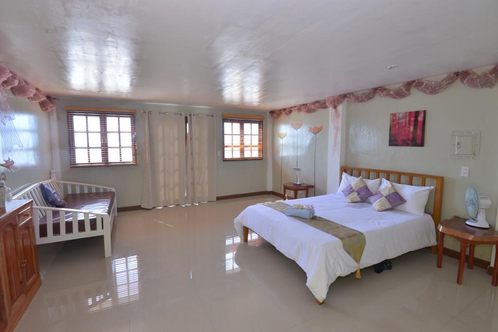 Lanas Beach Resort Romblon Island Quarto foto
