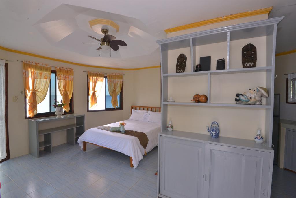 Lanas Beach Resort Romblon Island Quarto foto
